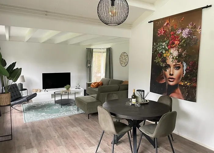 "Huisje 33" Sfeervolle 4 Persoons Vakantie Woning Nabij De Bossen In Voorthuizen